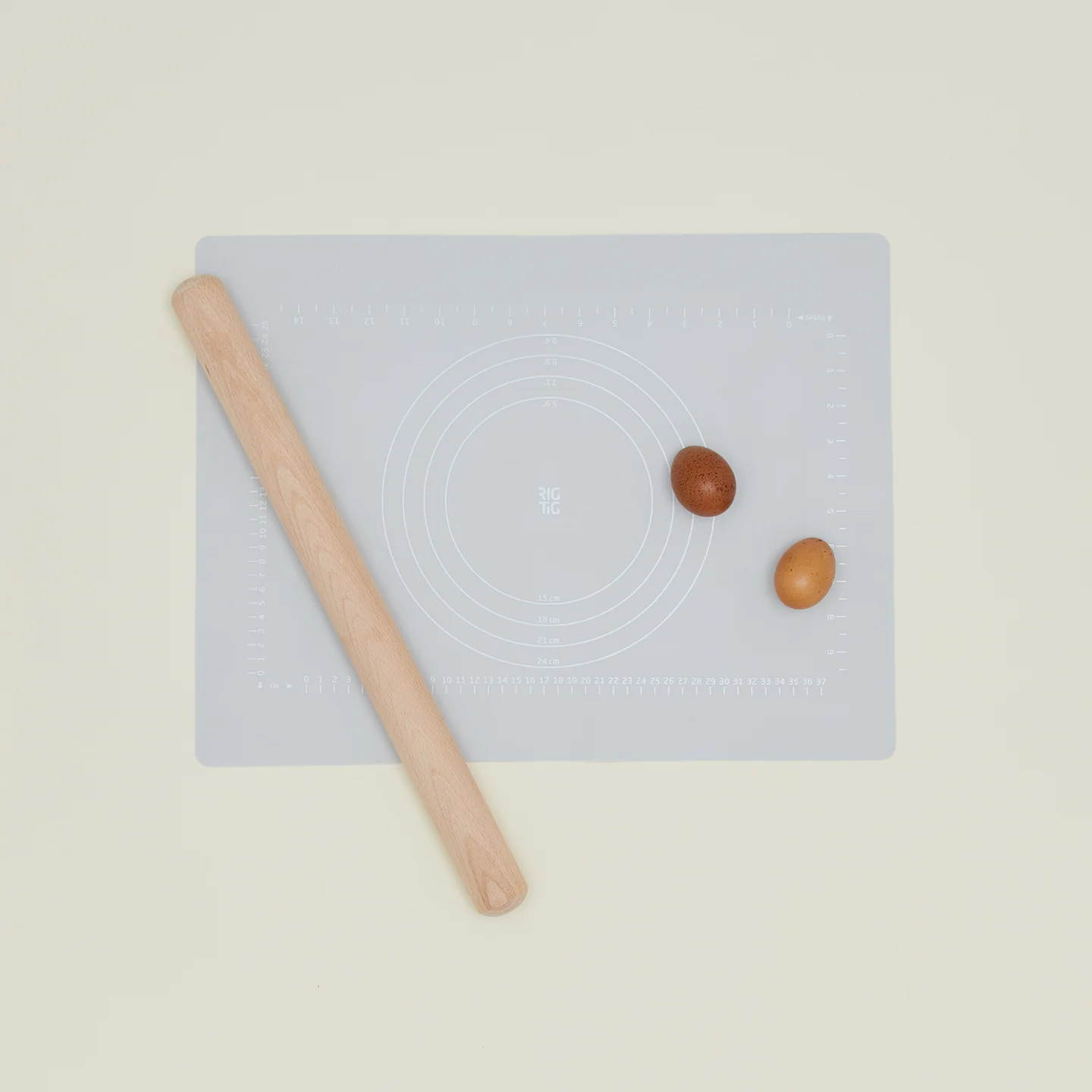 Bake-it Rolling Pin + Mat - Image 3